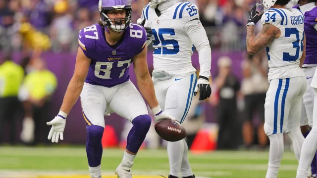 Vikings PFF grades: Best, worst players from Week 7 win over Colts