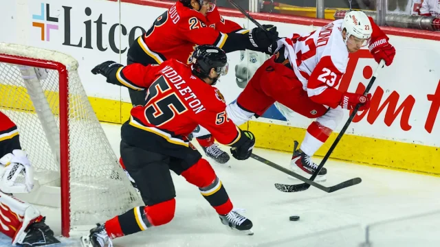 Scorching Flames burn Red Wings 4-1 in Saddledome finale