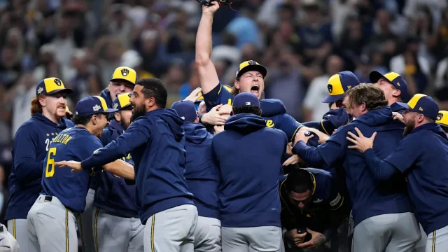 Jeff Levering felt Bob Uecker with him as he made final World Series call