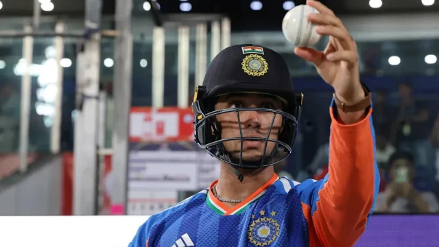 'No, please, no, oh no!': Ian Smith's New Zealand bias leaks through as Abhishek Sharma survives Jacob Duffy's no-ball