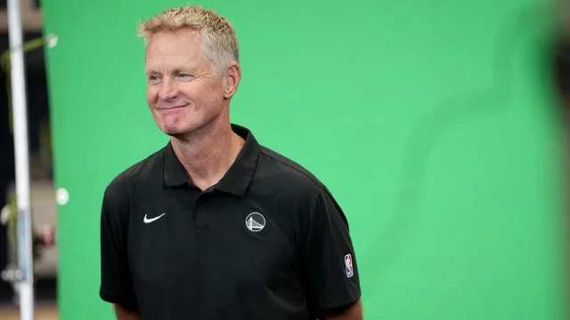 Steve Kerr has YMCA jokes for Valkyries ahead of early WNBA Finals Game 6