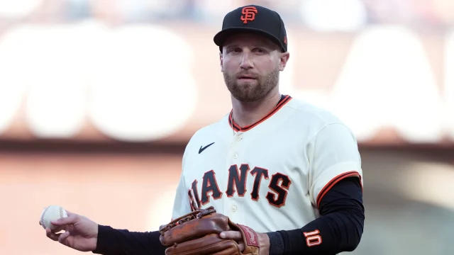 Giants Should Make Defense the Tiebreaker at Second Base