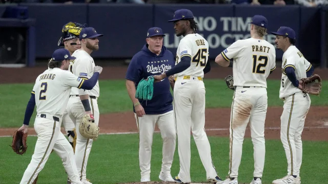 2 World Series Players the Rockies Should Consider Pursuing in Free Agency