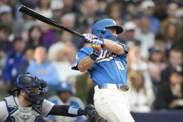 Sal Frelick lives up to Pat Murphy’s “It-factor” comments with Game 2 heroics