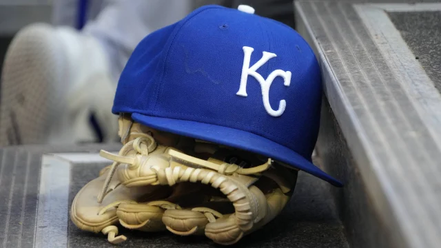 Royals May Have Struck Gold in 17-Year-Old Prospect Angeibel Gomez