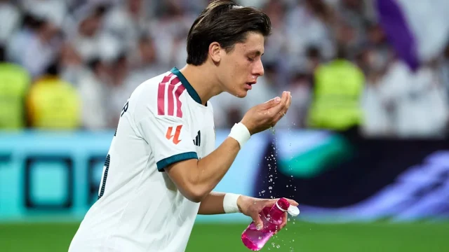Real Madrid star misses group training due to overload; not a doubt for Racing Santander clash