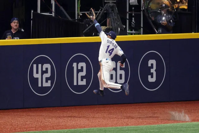 Brewers vs. Rays score, live updates: Milwaukee-Tampa Bay scoreless in World Series Game 3