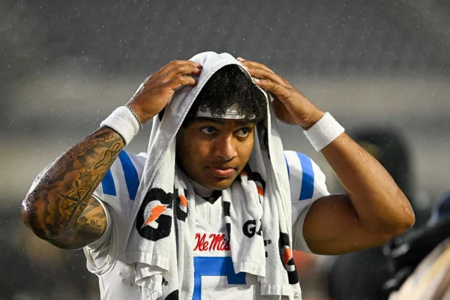 Ole Miss vs. Texas live updates: Predictions, how to watch and latest from Week 8 college football game