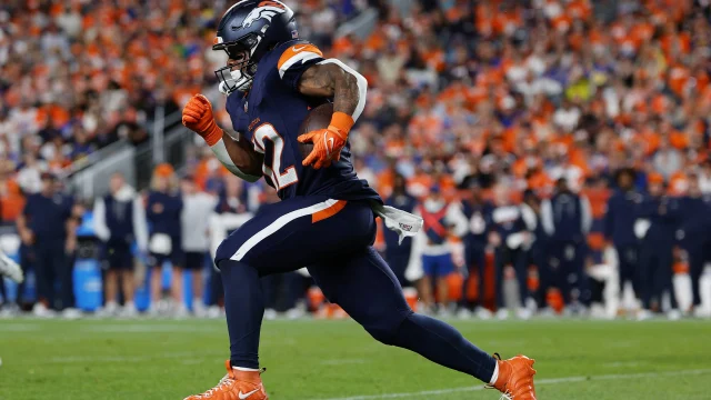 Broncos Week 8 Injury Report: Final Decisions on Harvey, Waddle
