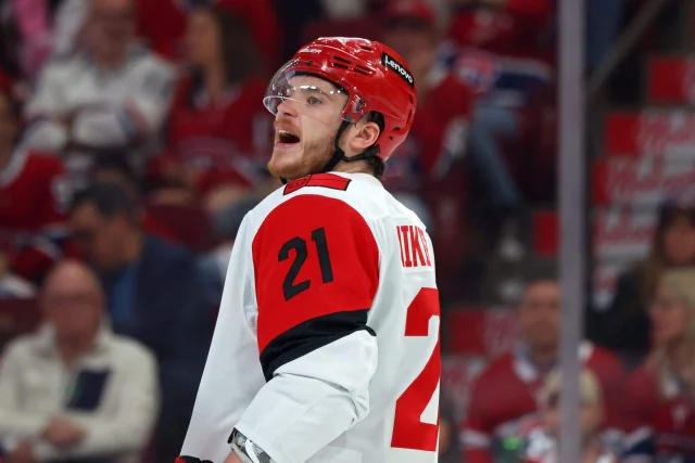 Hurricanes, defenseman Alexander Nikishin agree to one-year, $3 million deal