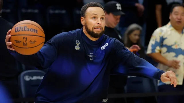 Warriors’ Stephen Curry matches LeBron James on 40-point NBA list