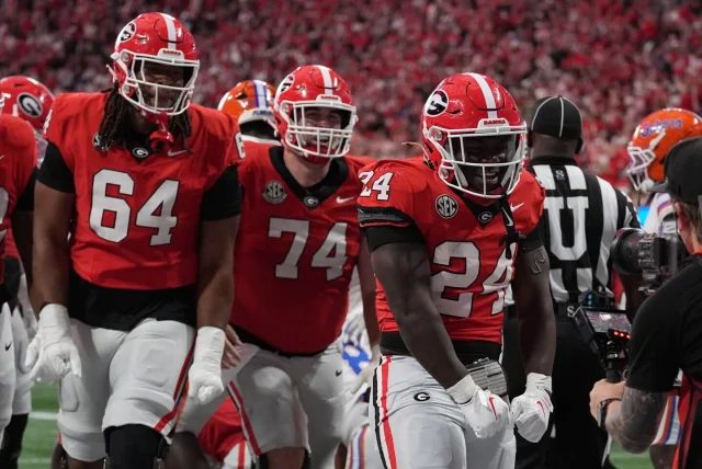 Florida vs. Georgia score, live updates: Bulldogs crushing rival Gators at halftime