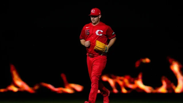 Why an Emilio Pagán decision is key to Cincinnati Reds' playoff future