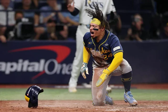 Brewers win World Series for first time, beat Rays in Game 5: Live updates and reaction