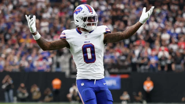 Bills' WR DJ Moore Praises Early-Season Keon Coleman Breakout