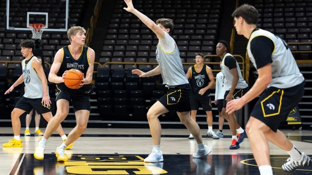 Iowa basketball vs Illinois Springfield, live updates, highlights