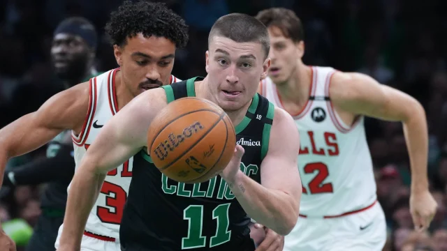 Why Joe Mazzulla hugged Payton Pritchard after the Celtics guard answered his challenge