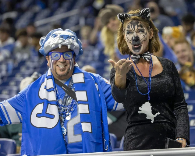 NFL Week 8 fantasy football rankings, best Halloween candy: Jared Goff's fine; Whoppers aren't