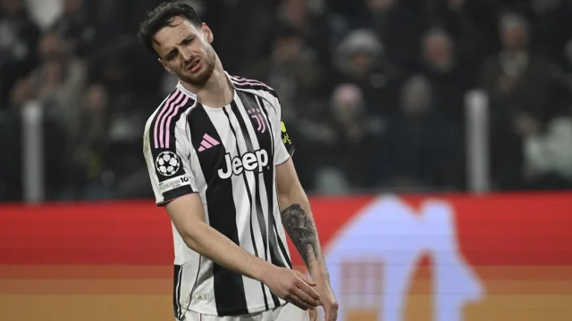 Juventus star considers leaving as he still cannot get game time