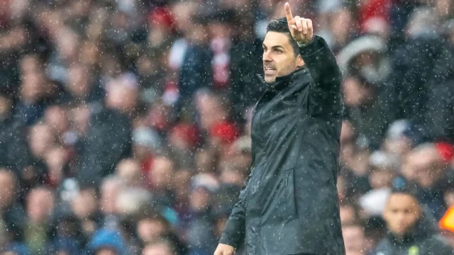 Arteta collecting evidence on rival managers after latest yellow card