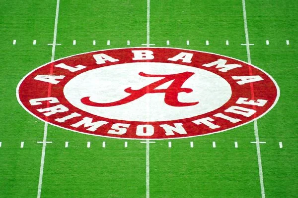 Alabama's Kirkpatrick charged with allegedly threatening officer