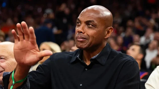 'Thank you for being our leader all these years:' Watch Charles Barkley's emotional farewell to Ernie Johnson
