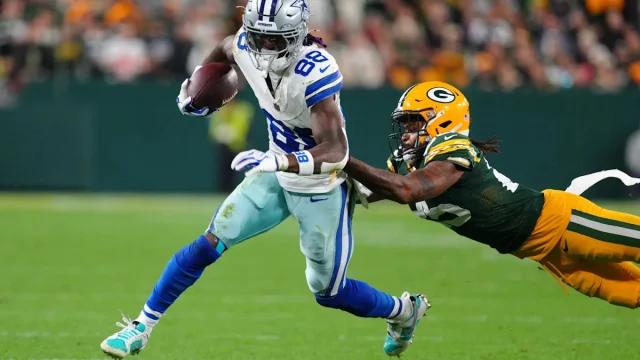 WATCH: Prescott finds CeeDee Lamb for TD on MNF vs Eagles