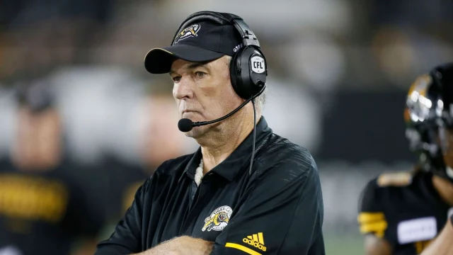 Longtime football coach June Jones, pioneer of run-and-shoot offense, dies at 73