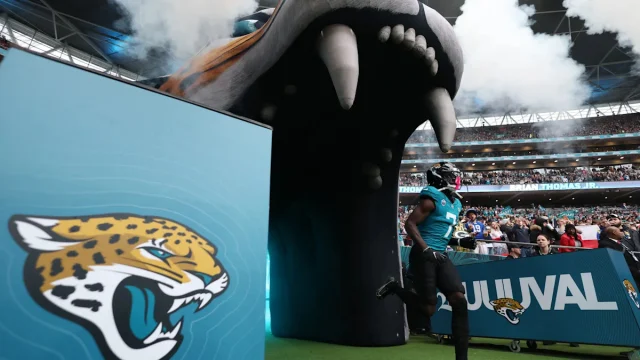 Report: Teams believe Jaguars will 'seriously' consider Brian Thomas trade