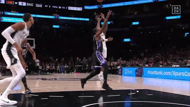 Sacramento Kings vs. San Antonio Spurs: Game Highlights