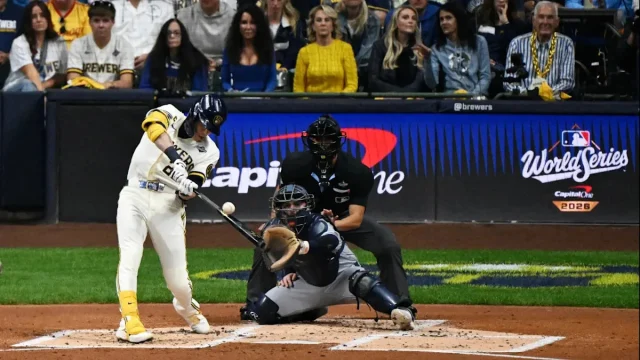 This insane stat shows how patient Brewers' offense has been in World Series