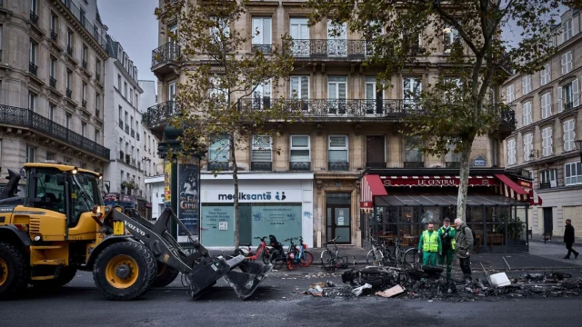Ligue 1 reschedules matches amid public protests in France