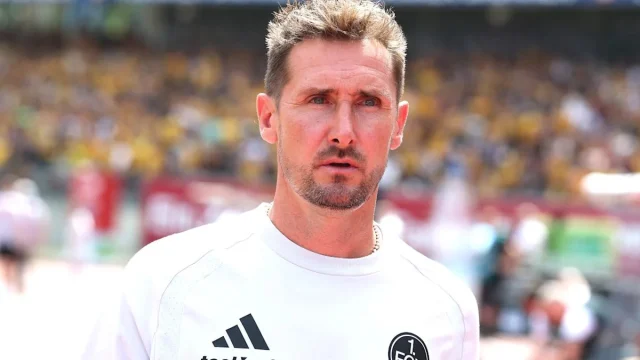 2. Bundesliga: Kaiserslautern end Nürnberg's unbeaten start as Klose lost to his first professional club