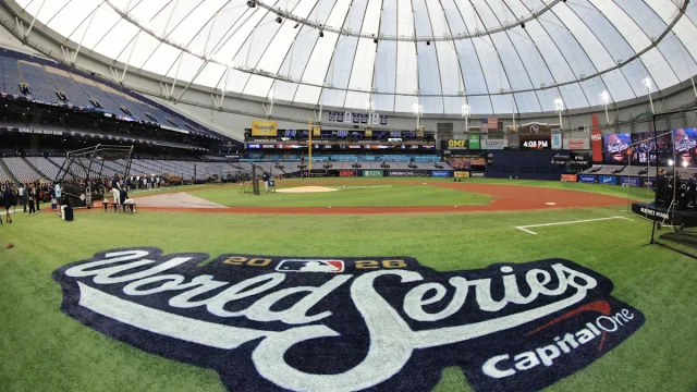 Brewers vs Rays live updates; World Series Game 3 score, highlights