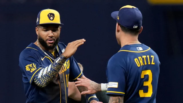 Brewers one win away from title after 5th-inning rally