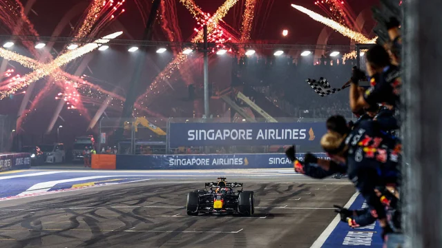Max Verstappen devuelve a Red Bull a la cima, pero el RB22 ya no recibirá grandes mejoras