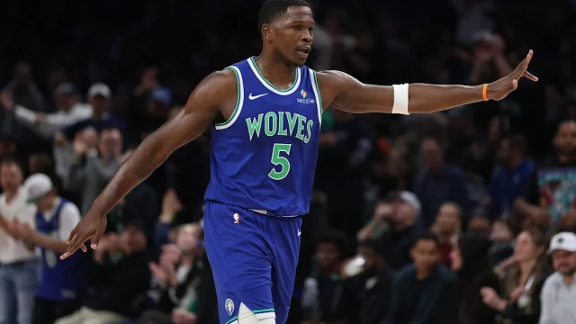 T-wolves' Anthony Edwards needs procedure on right knee, will miss several weeks, AP source says