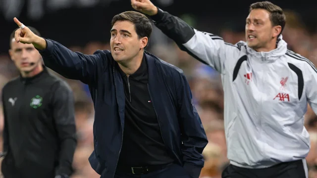 Andoni Iraola confirms double Liverpool injury blow ahead of Chelsea clash