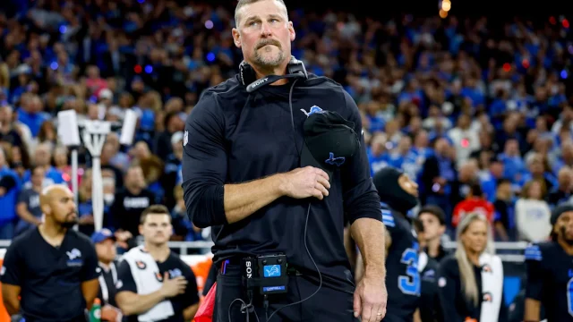 5 momentous plays in Week 7: Dan Campbell gets bailed out after bonkers fourth-down gamble, and red-zone woes hurt Saints, Ravens and Packers