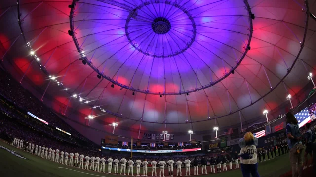 Learn all of Tropicana Field quirks from catwalks to the ray tank