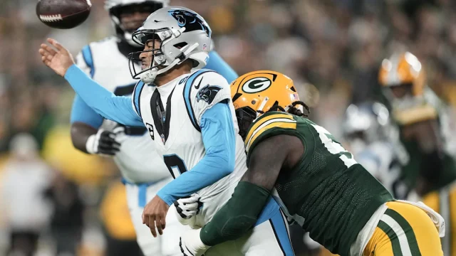 5 stats to explain Packers' 27-19 win over Panthers on 'TNF'