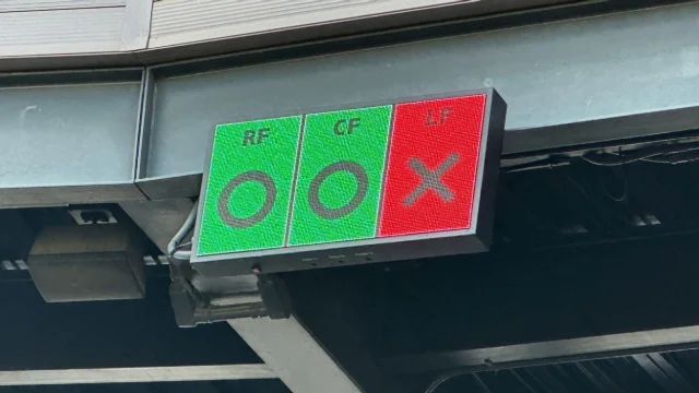 MLB tests out restricted OF shifts in effort to up offense