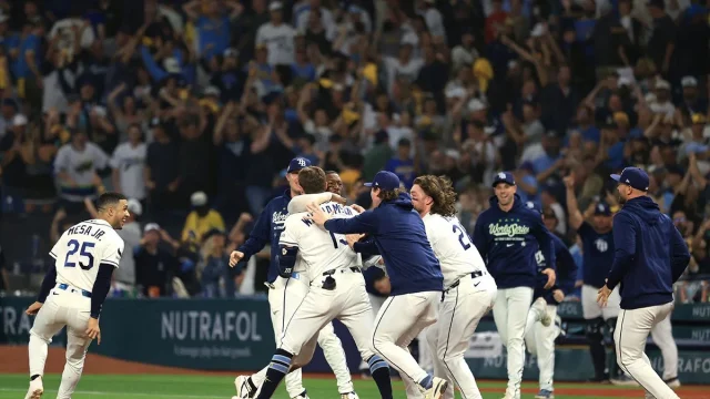 Anthony Rizzo calls out Rays fans during World Series