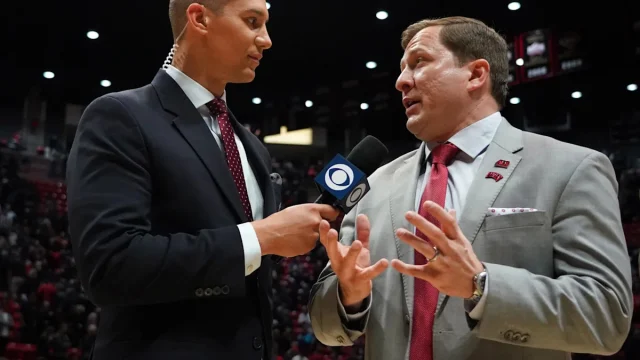 White Sox let go of play-by-play broadcaster for second time in three years