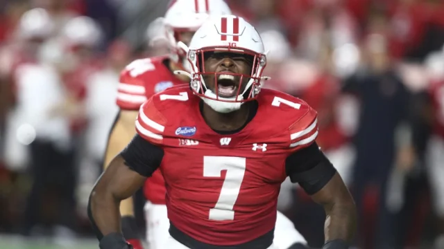Wisconsin stifles No. 16 USC, quarterback Jayden Maiava to earn 24-7 upset win