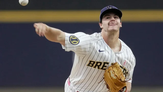 This Brewers’ Logan Henderson World Series stat will worry Rays fans for Game 2