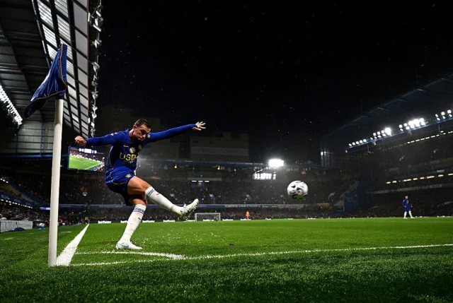 Premier League live scores: Latest updates as Tottenham impress at Chelsea in last fixture today