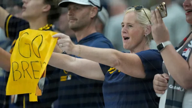 Brewers fans travel from Franklin, Orlando to cheer on the team at World Series