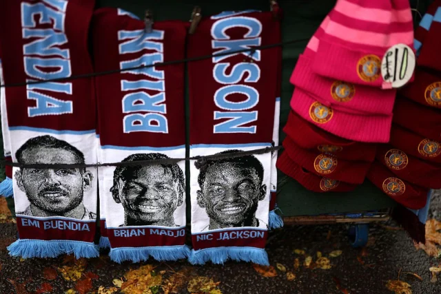 Premier League live scores: Latest updates from today’s fixtures as Ndiaye makes Man City line-up at Villa