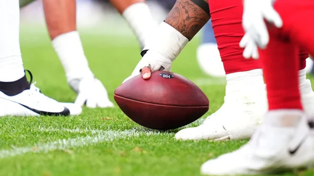 NFL picks: Who the experts predict to win in the Broncos-Cardinals game